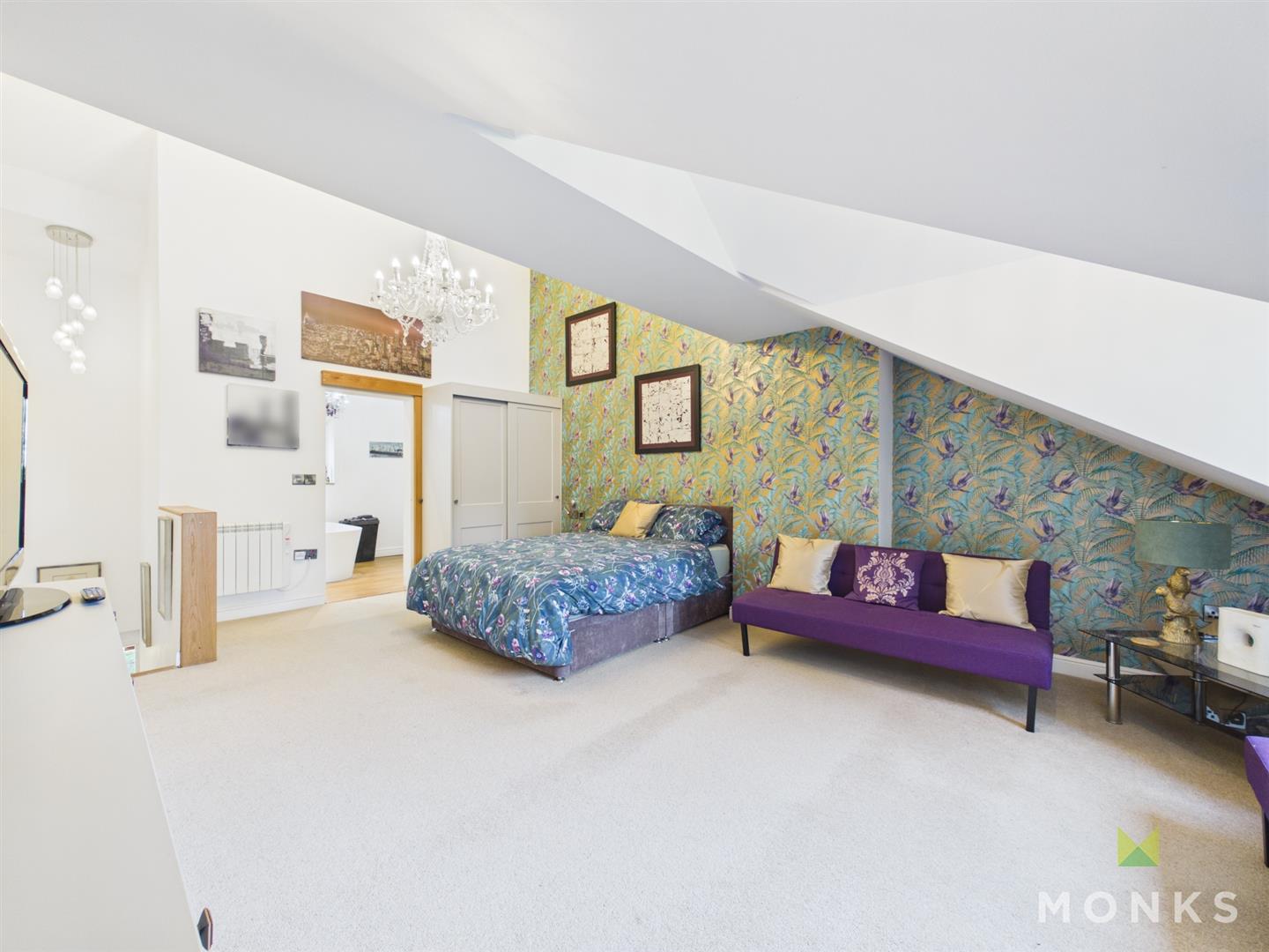 Everglades Brynhafod Lane, Oswestry, SY11 1SH For Sale